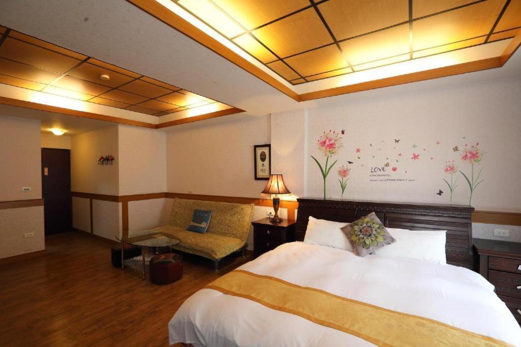 First Place B&B Hualien Extérieur photo
