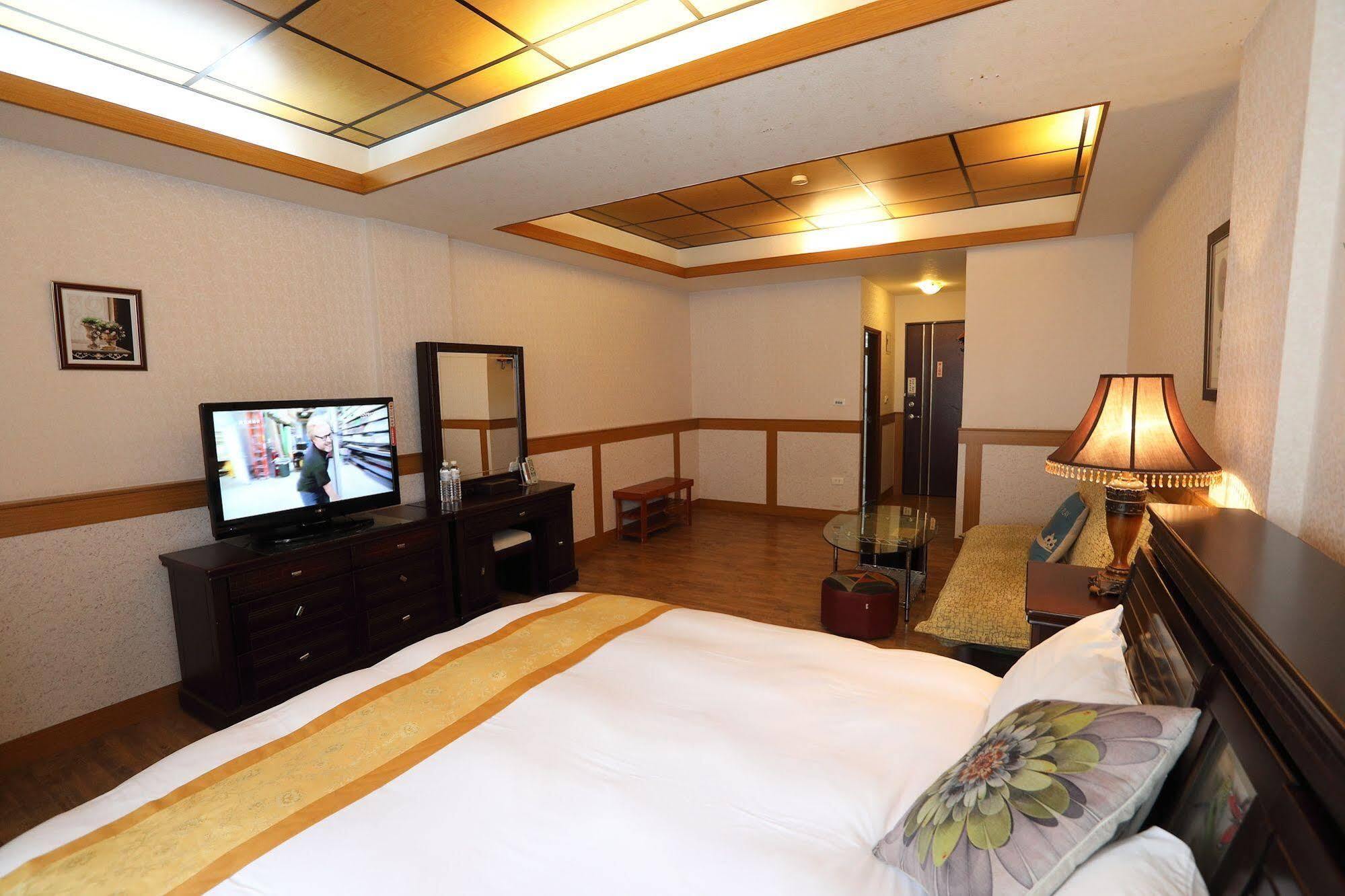 First Place B&B Hualien Extérieur photo