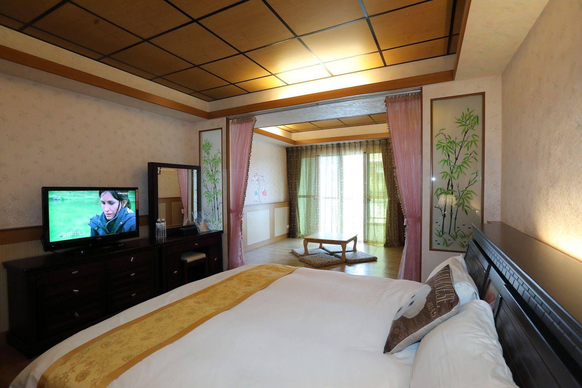 First Place B&B Hualien Extérieur photo