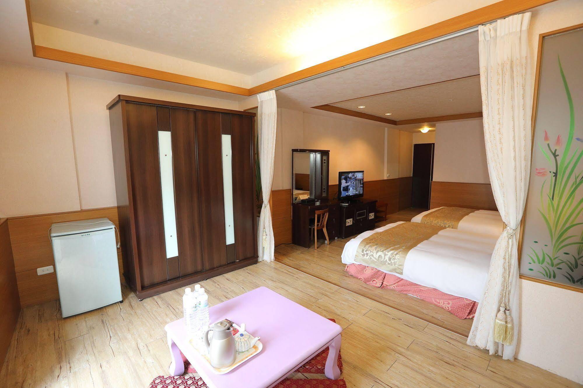 First Place B&B Hualien Extérieur photo
