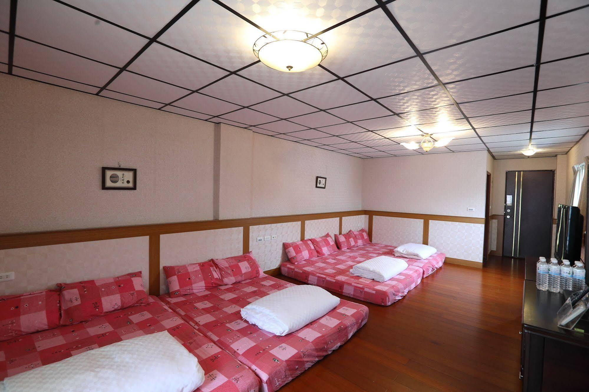 First Place B&B Hualien Extérieur photo